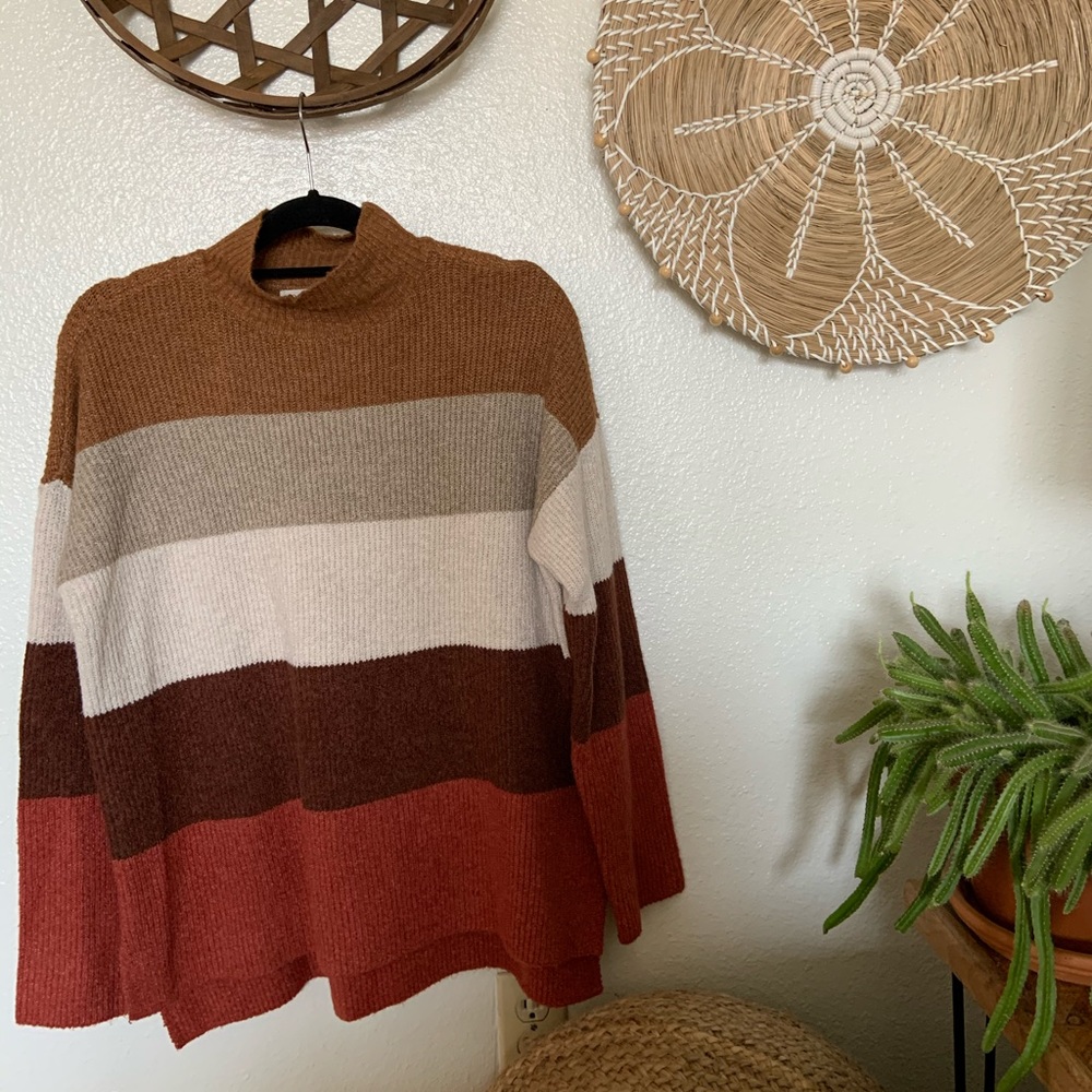 Olive + Oak Women’s Sweater